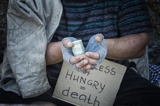 immagine povertà